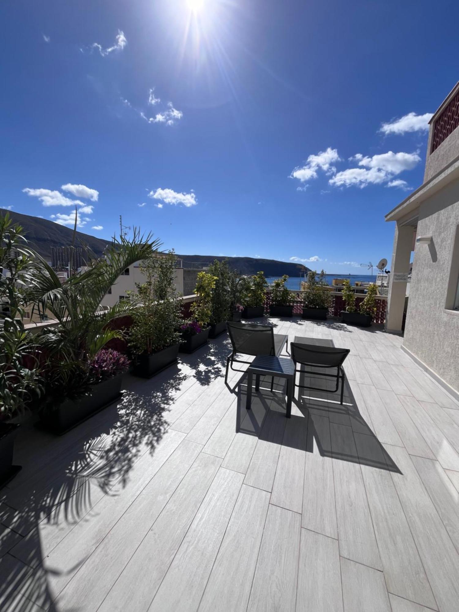 The White Heart House - Attic Sea View Los Cristianos (Tenerife)